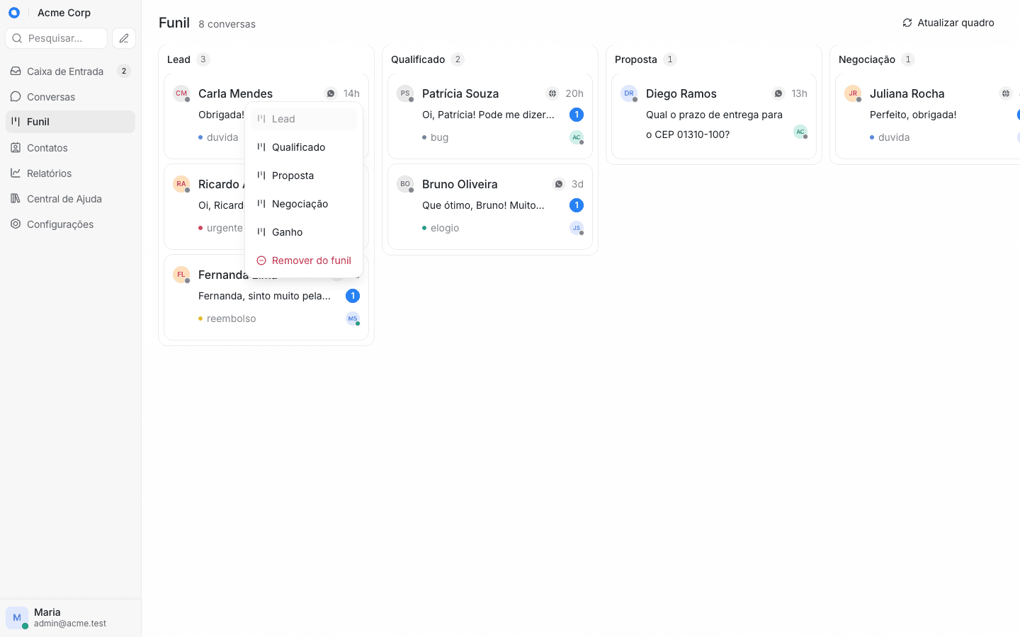 Menu Mover para etapa aberto sobre um cartão, listando as etapas do funil e a opção Remover do funil